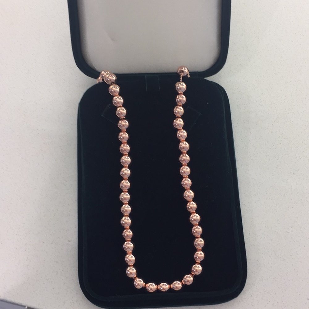 Brooks brothers rose gold necklace